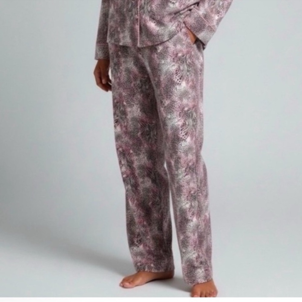 SKIMS NWT Sleep Pant and Top Long Sleeve- Bloom Mini Animal Print